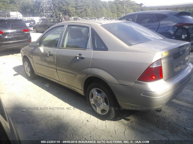 1FAFP34N37W320181 - 2007 FORD FOCUS ZX4/S/SE/SES 金色 照片 3