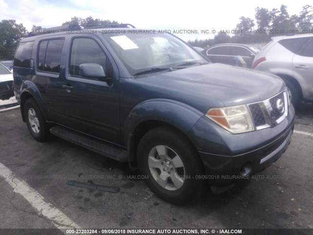 5N1AR18UX5C718258 - 2005 NISSAN PATHFINDER LE/SE/XE GRAY photo 1