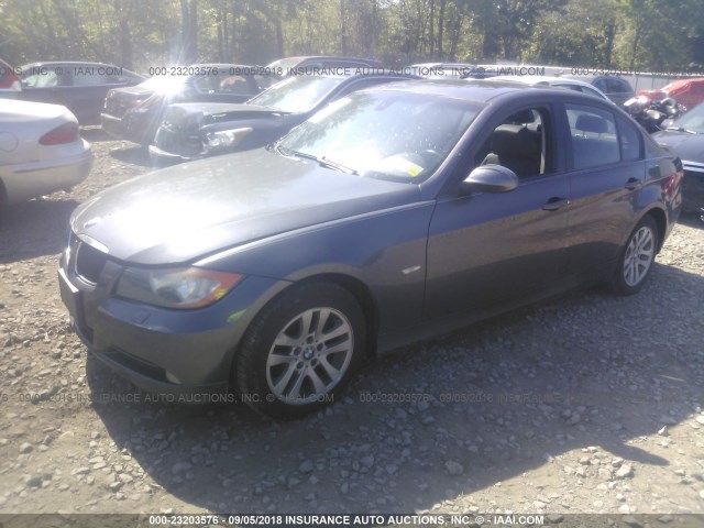 WBAVC73517KP33067 - 2007 BMW 328 XI SULEV SILVER photo 2