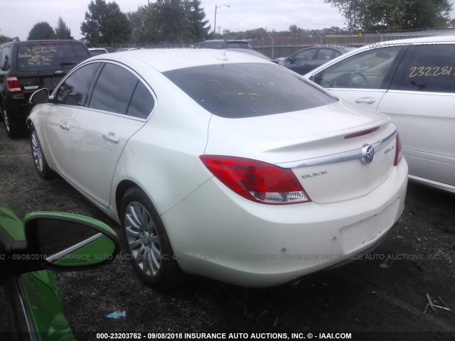 2G4GS5EV2D9175495 - 2013 BUICK REGAL PREMIUM WHITE photo 3