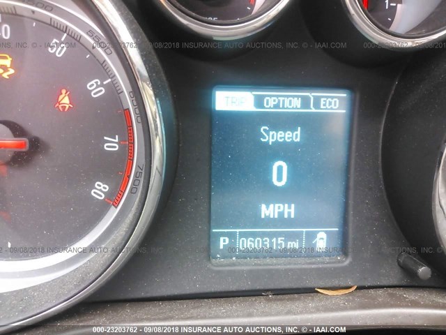 2G4GS5EV2D9175495 - 2013 BUICK REGAL PREMIUM WHITE photo 7