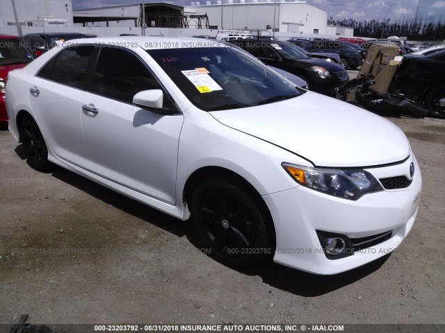 4T1BF1FKXEU405543 - 2014 TOYOTA CAMRY L/SE/LE/XLE Ağ foto 1