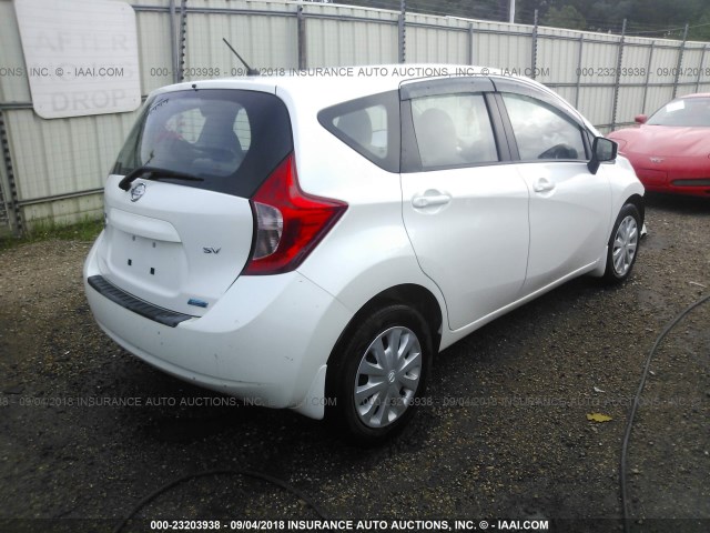 3N1CE2CP9FL431406 - 2015 NISSAN VERSA NOTE S/S PLUS/SV/SL/SR WHITE photo 4