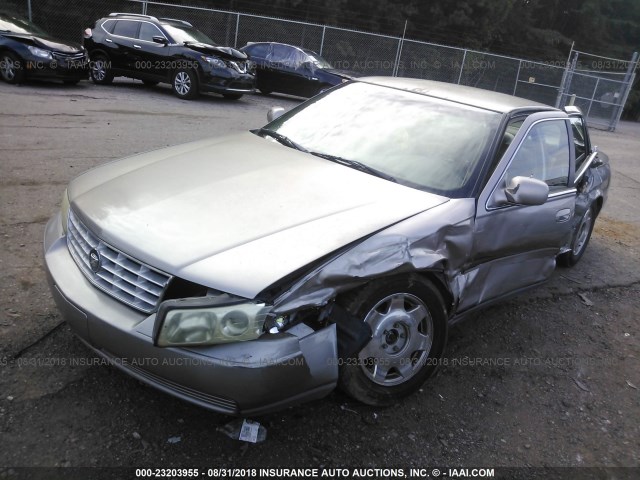 1G6KS54Y3WU905451 - 1998 CADILLAC SEVILLE SLS Champagne photo 2