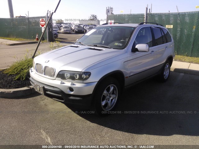 5UXFB33532LH30517 - 2002 BMW X5 4.4I SILVER photo 2