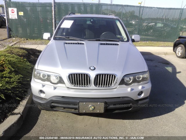 5UXFB33532LH30517 - 2002 BMW X5 4.4I SILVER photo 6