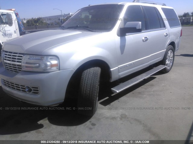 5LMJJ2H59CEL03324 - 2012 LINCOLN NAVIGATOR GRAY photo 2