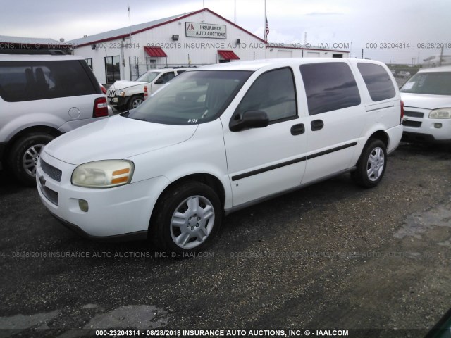 1GBDV13137D185309 - 2007 CHEVROLET UPLANDER INCOMPLETE WHITE photo 2