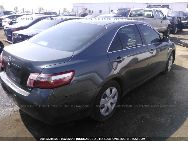 4T1BE46K87U547123 - 2007 TOYOTA CAMRY NEW GENERAT CE/LE/XLE/SE GRAY photo 4