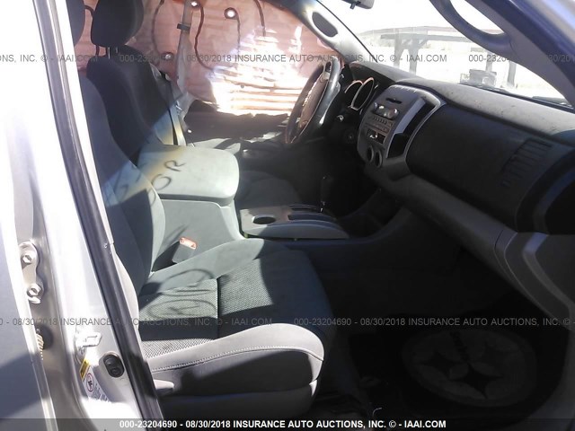 5TEJU62N37Z452927 - 2007 TOYOTA TACOMA DOUBLE CAB PRERUNNER SILVER photo 5