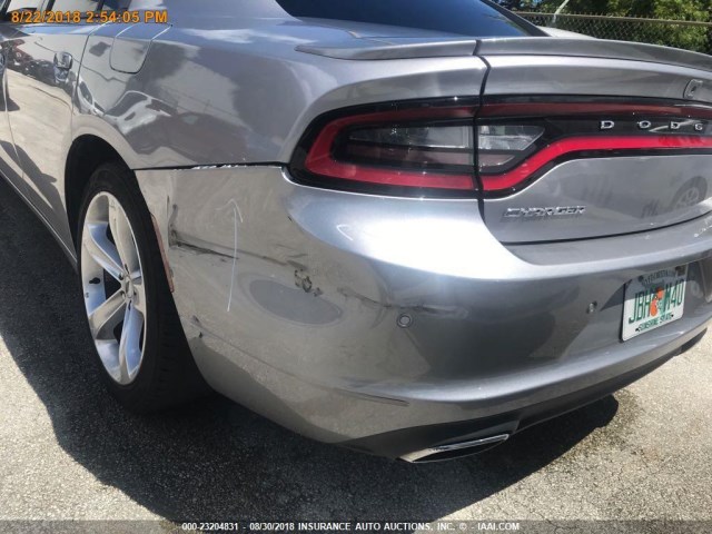 2C3CDXCT3JH233582 - 2018 DODGE CHARGER R/T GRAY photo 12