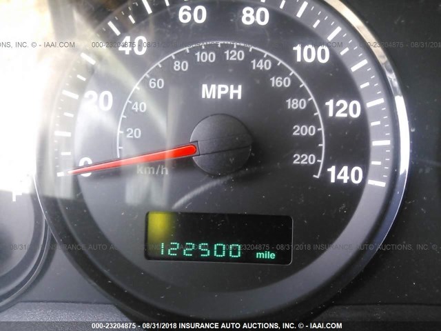 1J4GR48K45C658728 - 2005 JEEP GRAND CHEROKEE LAREDO/COLUMBIA/FREEDOM 银色 照片 7