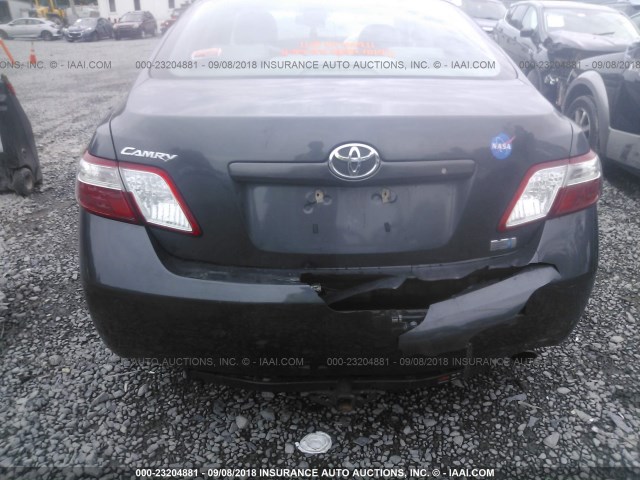 4T1BB46K67U015488 - 2007 TOYOTA CAMRY NEW GENERAT HYBRID GRAY photo 6