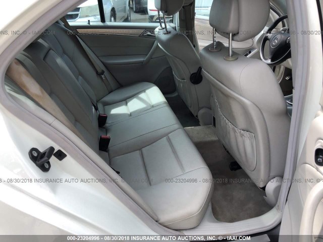 WDBRF52H56A861942 - 2006 MERCEDES-BENZ C GENERATION 2006 230 WHITE photo 8