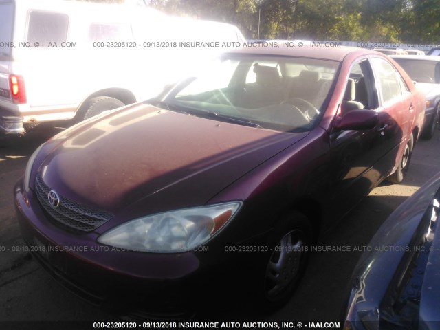 4T1BE32K12U098599 - 2002 TOYOTA CAMRY LE/XLE/SE Марун фото 2