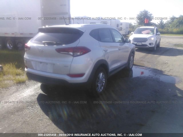 KM8J3CA41GU137039 - 2016 HYUNDAI TUCSON LIMITED/SPORT AND ECO/SE SILVER photo 4