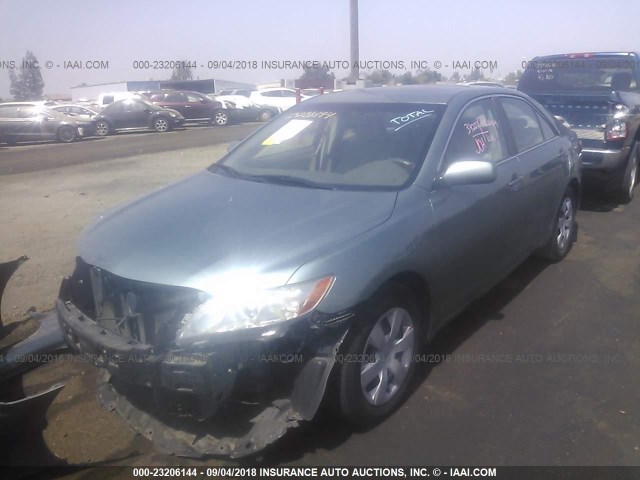 4T1BE46KX9U906345 - 2009 TOYOTA CAMRY SE/LE/XLE ღია ლურჯი ფოტო 2