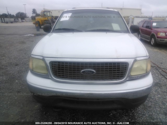 1FMPU16L21LB55946 - 2001 FORD EXPEDITION XLT WHITE photo 6