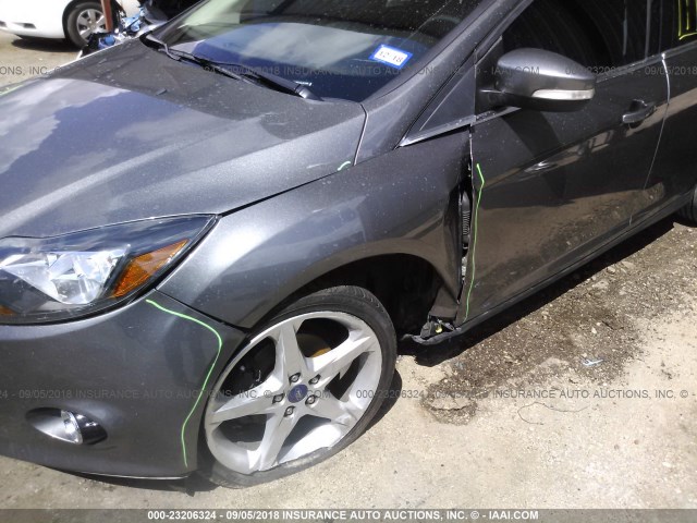 1FADP3N27DL361468 - 2013 FORD FOCUS TITANIUM GRAY photo 6