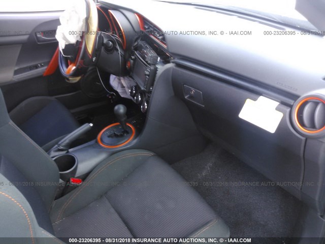 JTKJF5C7XFJ008384 - 2015 TOYOTA SCION TC 黑色 照片 5