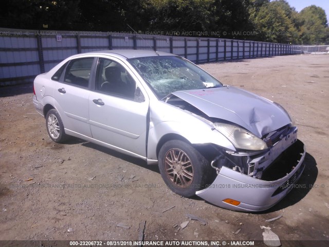 1FAFP3839YW361327 - 2000 FORD FOCUS ZTS SILVER photo 1