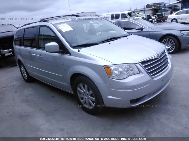 2A8HR54P68R138407 - 2008 CHRYSLER TOWN & COUNTRY TOURING SILVER photo 1