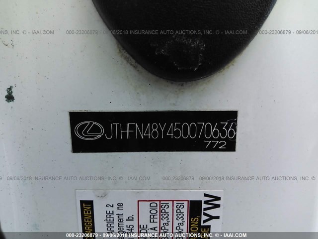 JTHFN48Y450070636 - 2005 LEXUS SC 430 WHITE photo 9