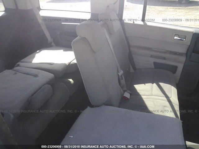 2FMDK51C09BA70607 - 2009 FORD FLEX SE SILVER photo 8