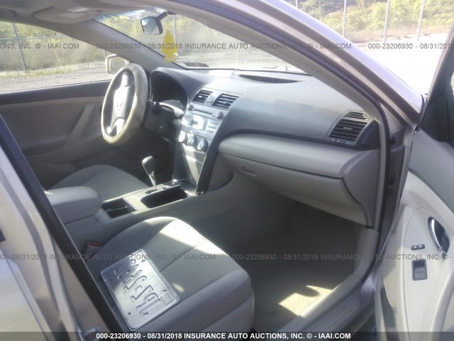 4T1BE46KX8U762746 - 2008 TOYOTA CAMRY CE/LE/XLE/SE GOLD photo 5