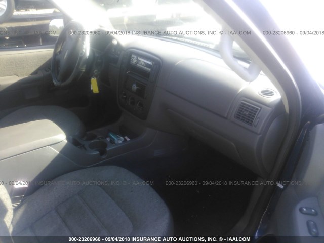 1FMZU62K75UA62469 - 2005 FORD EXPLORER XLS/XLS SPORT BLUE photo 5