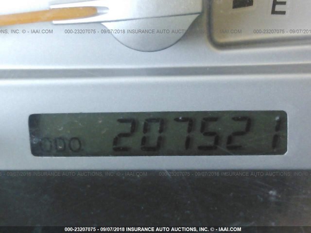 JTDBE32K220016584 - 2002 TOYOTA CAMRY LE/XLE/SE 灰色 照片 7