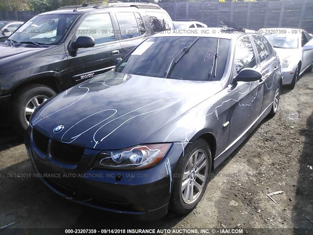 WBAVC73577KP34840 - 2007 BMW 328 XI SULEV GRAY photo 2