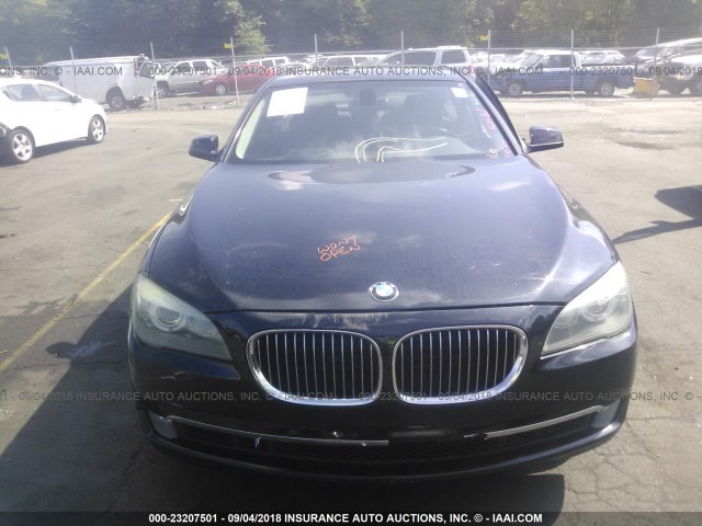 WBAKA4C56BC392114 - 2011 BMW 740 I BLACK photo 6
