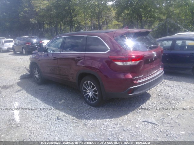 5TDJZRFH9JS538187 - 2018 TOYOTA HIGHLANDER SE/XLE RED photo 3