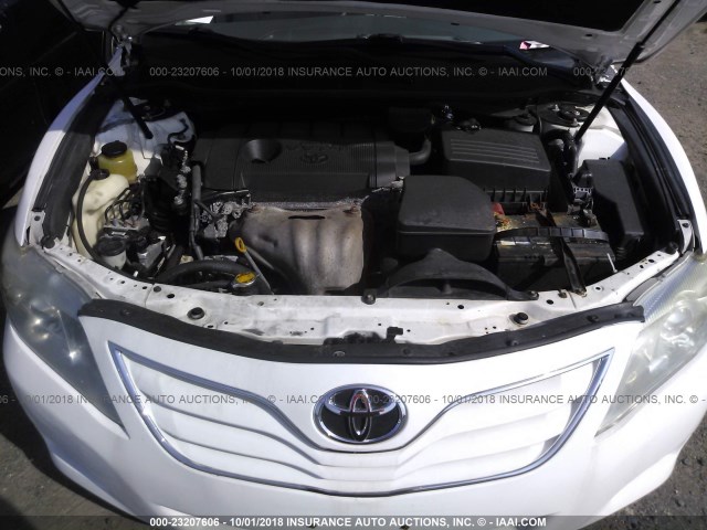 4T1BF3EK4BU720606 - 2011 TOYOTA CAMRY SE/LE/XLE 白色 照片 10