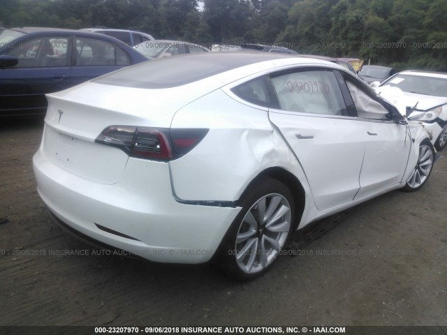 5YJ3E1EA4JF013780 - 2018 TESLA MODEL 3 თეთრი ფოტო 4