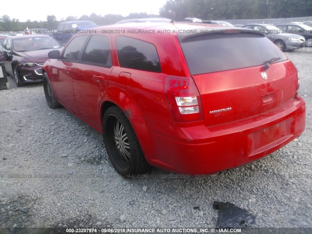 2D4FV47T88H147969 - 2008 DODGE MAGNUM RED photo 3