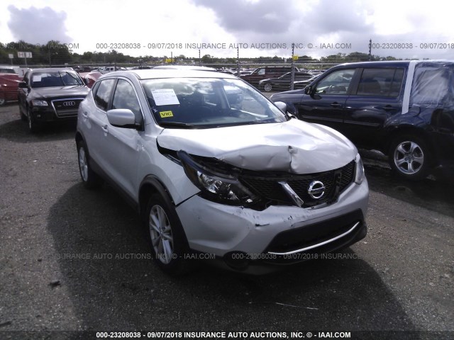 JN1BJ1CR8HW137723 - 2017 NISSAN ROGUE SPORT S/SV/SL SILVER photo 6