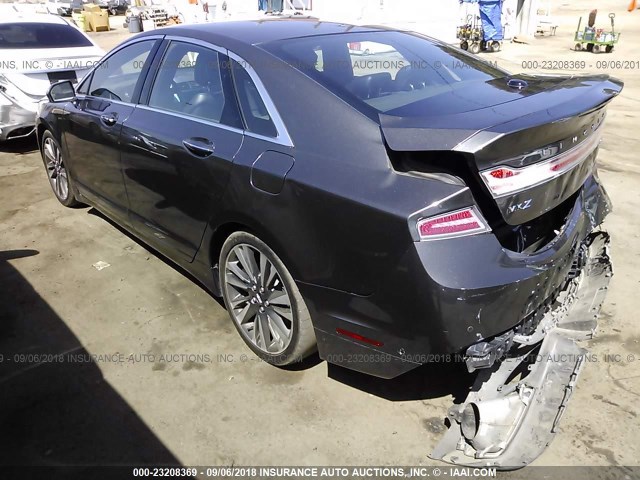 3LN6L5MU0HR609916 - 2017 LINCOLN MKZ HYBRID RESERVE GRAY photo 3