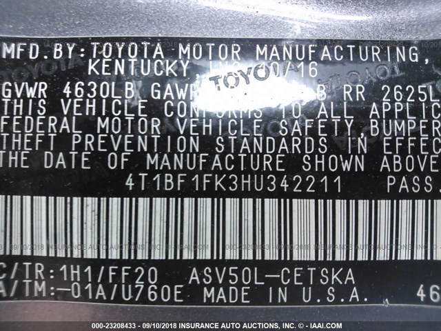 4T1BF1FK3HU342211 - 2017 TOYOTA CAMRY LE/XLE/SE/XSE GRAY photo 9
