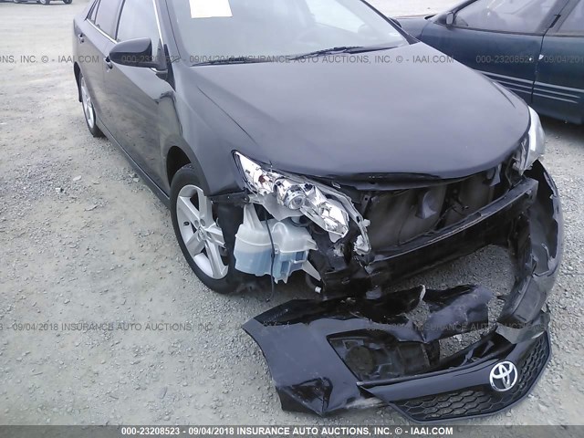 4T1BF1FK1EU319117 - 2014 TOYOTA CAMRY L/SE/LE/XLE Qara foto 6