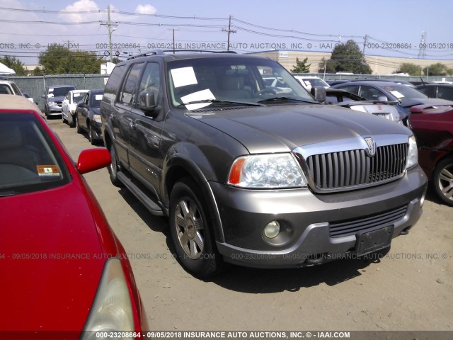 5LMFU28R13LJ09964 - 2003 LINCOLN NAVIGATOR Braun Foto 1