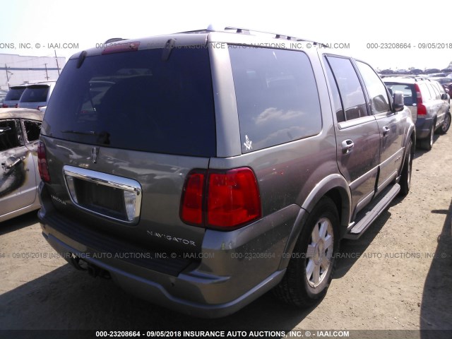 5LMFU28R13LJ09964 - 2003 LINCOLN NAVIGATOR Braun Foto 4