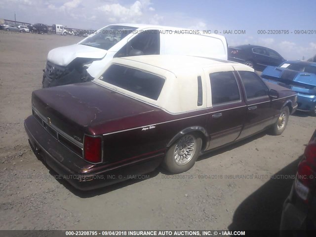 1LNLM82W9VY605625 - 1997 LINCOLN TOWN CAR SIGNATURE/TOURING RED photo 4