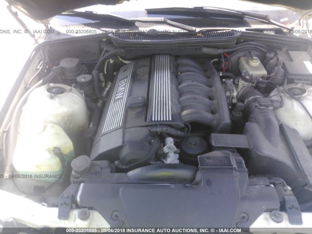 WBACD4321VAV49937 - 1997 BMW 328 I AUTOMATIC WHITE photo 10