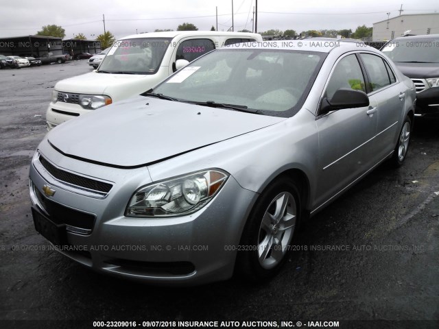1G1ZB5E04CF182383 - 2012 CHEVROLET MALIBU LS Gümüş foto 2