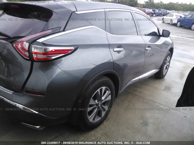 5N1AZ2MG8HN203872 - 2017 NISSAN MURANO S/SL/SV/PLATINUM GRAY photo 4