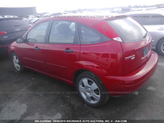 1FAHP37N47W326740 - 2007 FORD FOCUS ZX5/S/SE/SES 红色 照片 3