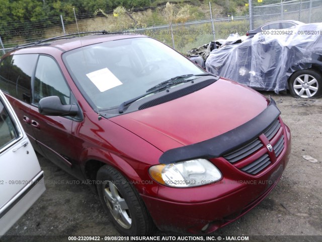 2D4GP44L05R202875 - 2005 DODGE GRAND CARAVAN SXT RED photo 1