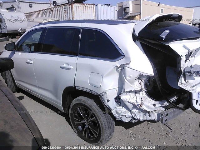 5TDJKRFH2GS240111 - 2016 TOYOTA HIGHLANDER XLE თეთრი ფოტო 3